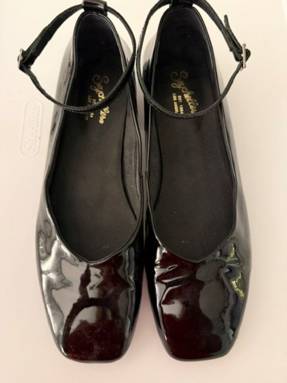 Seychelles Pumpkin Flats, Black Patent Leather, Size 38.5, Excellent Condition